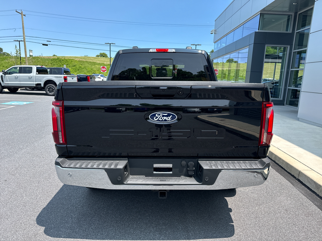 New 2025 Agate Black Metallic Ford Lariat image 8