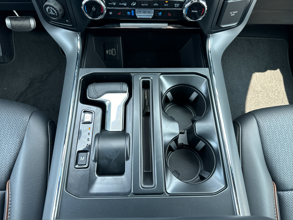 New 2025 Agate Black Metallic Ford Lariat image 21