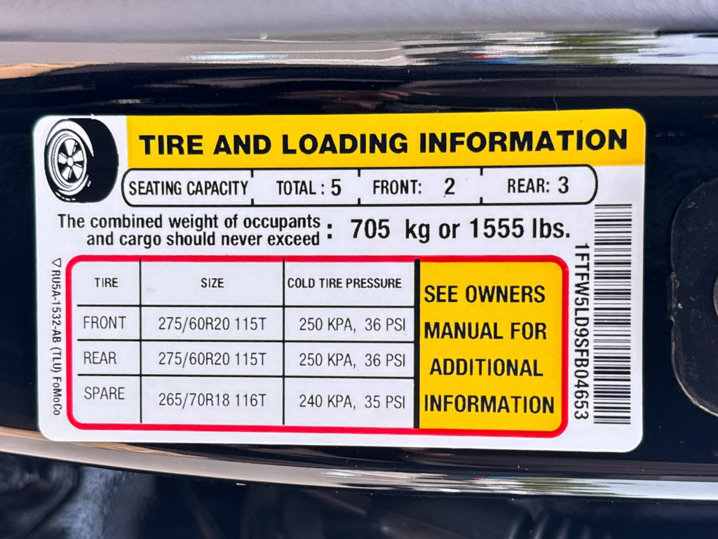 New 2025 Agate Black Metallic Ford Lariat image 33