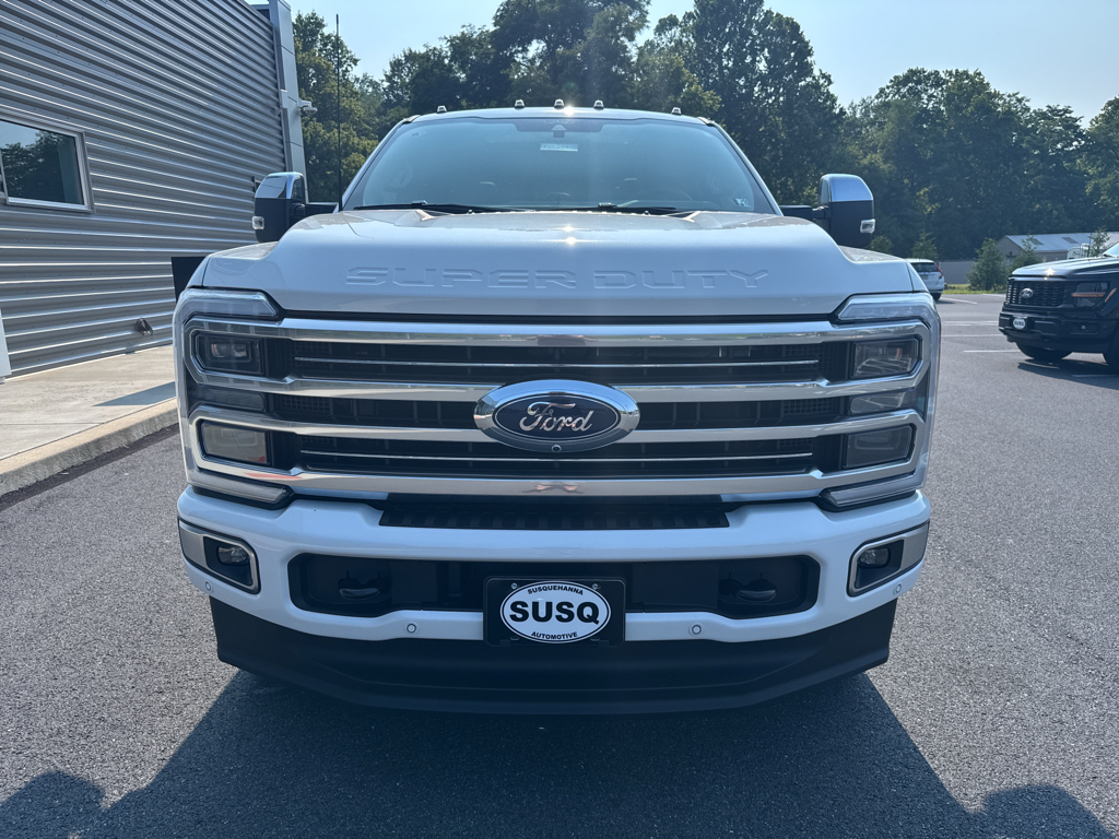 New 2025 Star White Metallic Tri-Coat Ford Platinum image 14