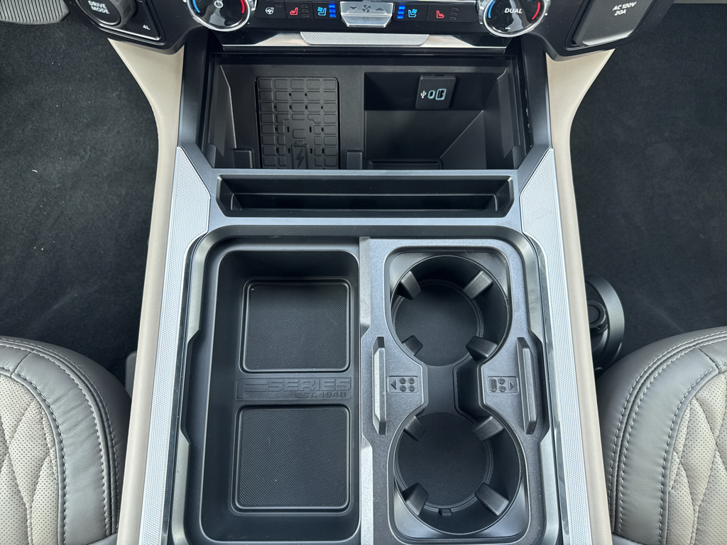 New 2025 Star White Metallic Tri-Coat Ford Platinum image 27