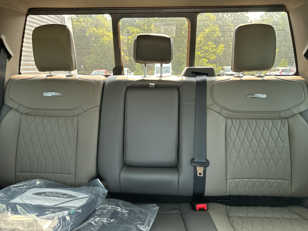 New 2025 Star White Metallic Tri-Coat Ford Platinum image 5