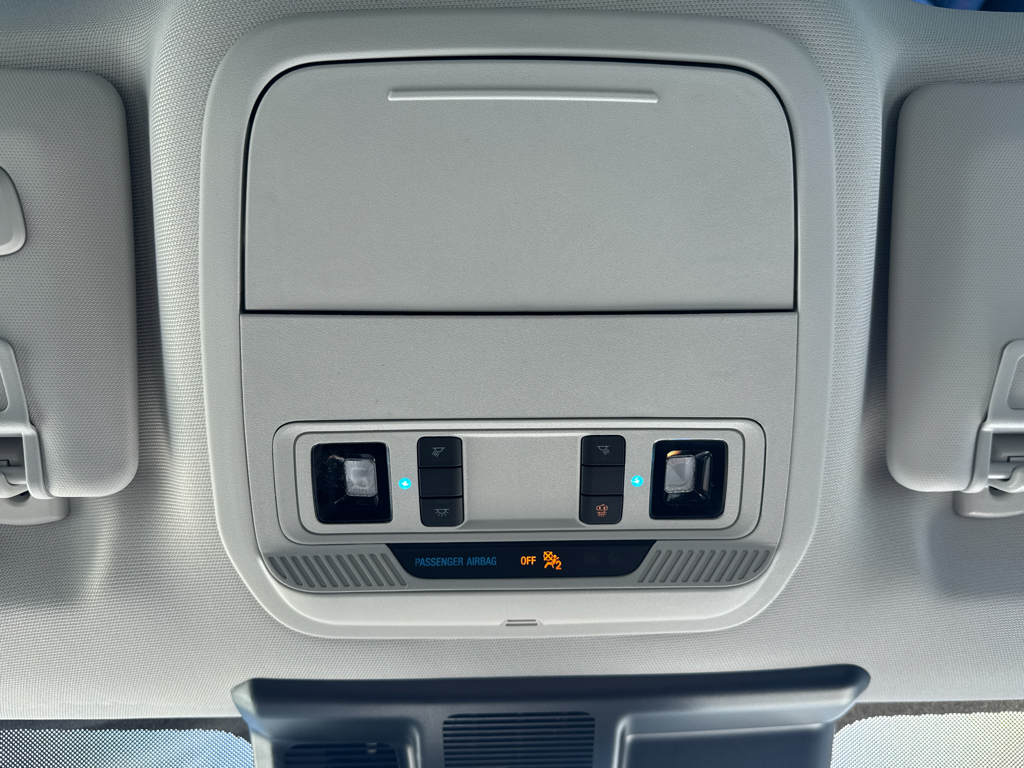 New 2025 Velocity Blue Metallic Ford Premium image 30