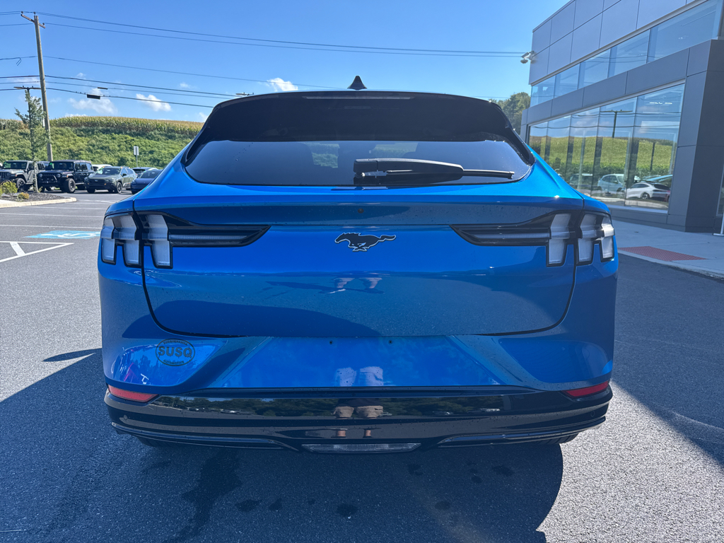 New 2025 Velocity Blue Metallic Ford Premium image 8