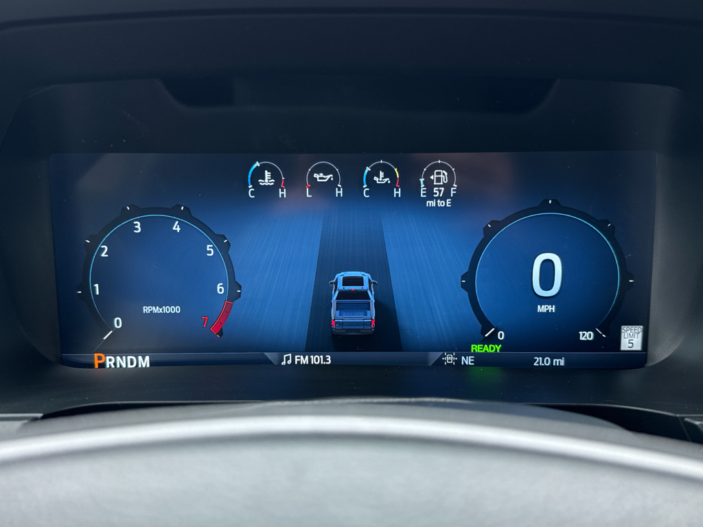 New 2025 Rapid Red Metallic Tinted Clearcoat Ford LARIAT image 10