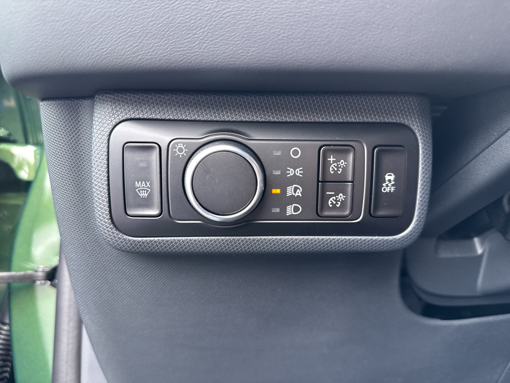 New 2025 Eruption Green Metallic Ford Premium image 29