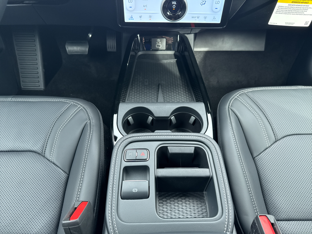 New 2025 Eruption Green Metallic Ford Premium image 21