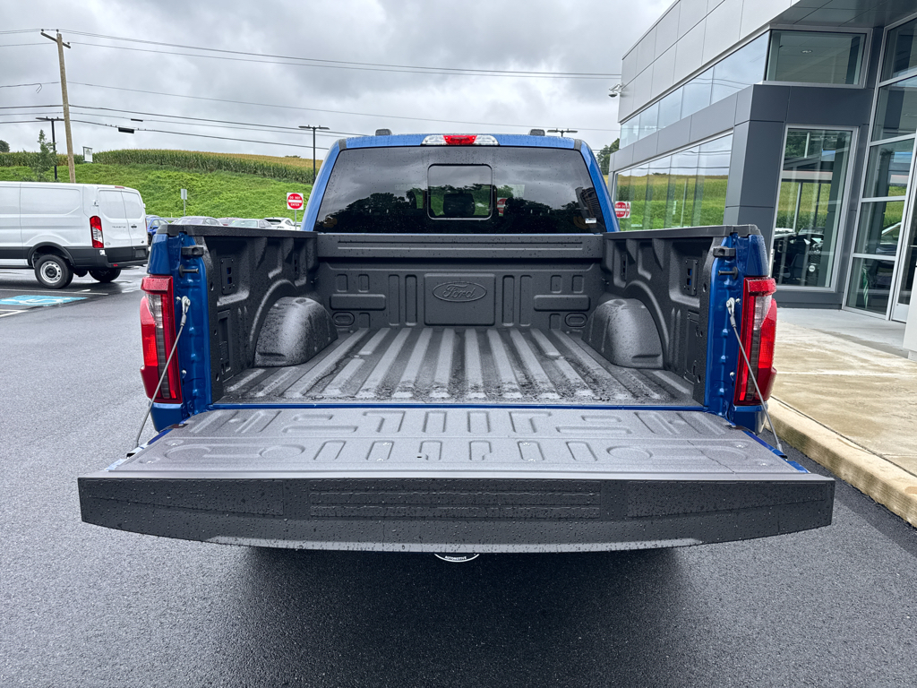 New 2025 Atlas Blue Metallic Ford XLT image 3