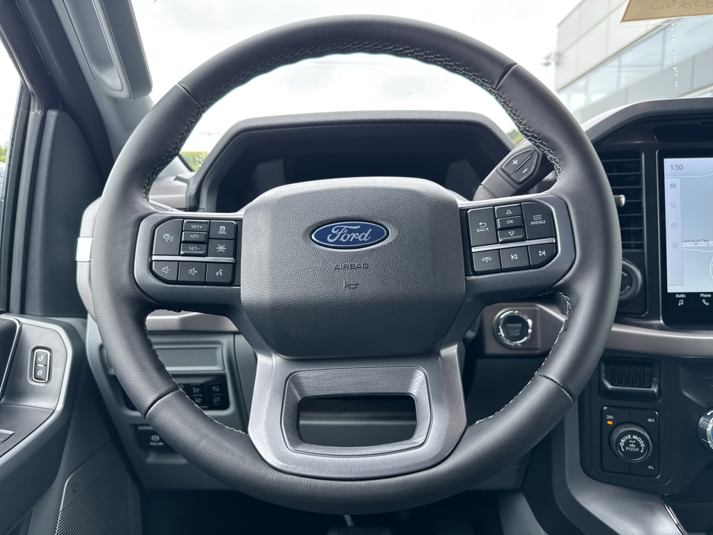 New 2025 Atlas Blue Metallic Ford XLT image 24