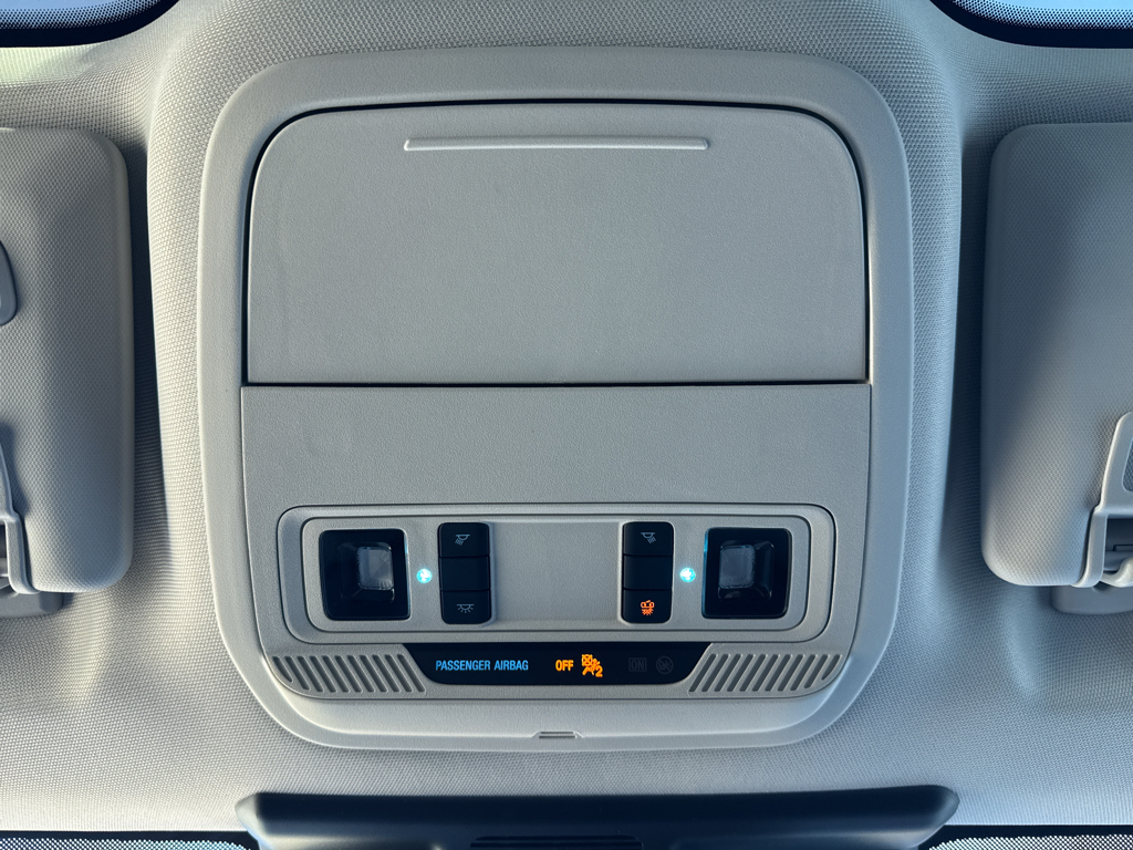 New 2025 Glacier Gray Ford Premium image 27