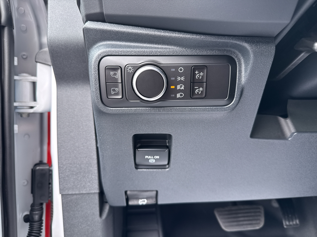 New 2025 Oxford White Ford Stroppe Edition image 29