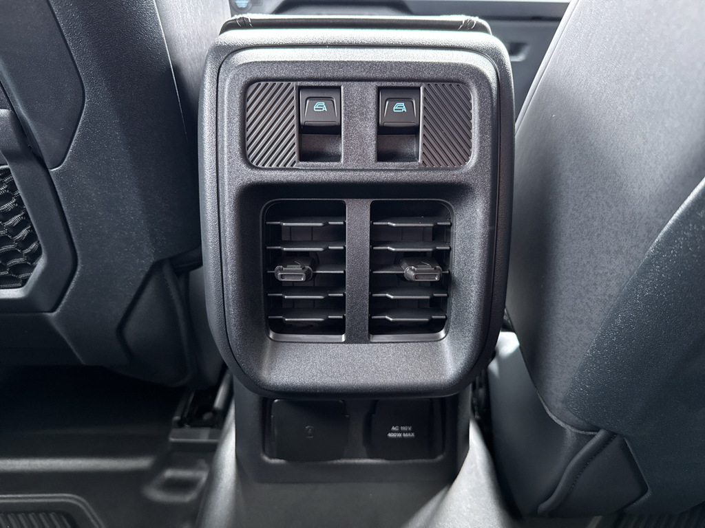 New 2025 Carbonized Gray Metallic Ford Big Bend image 23