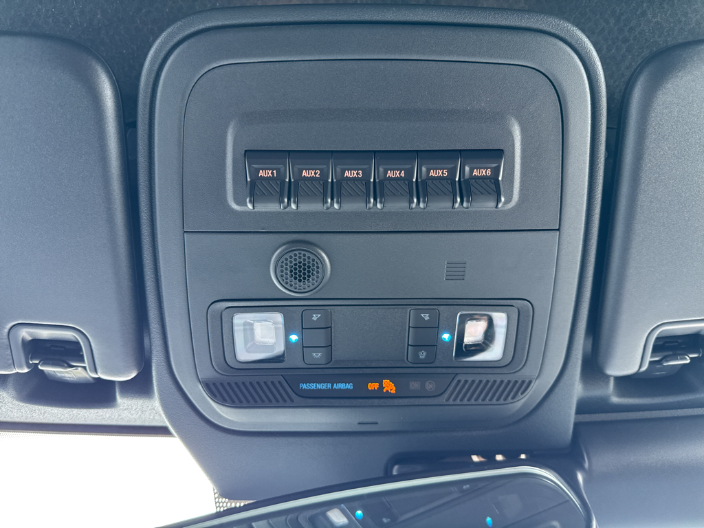 New 2025 Carbonized Gray Metallic Ford Big Bend image 27