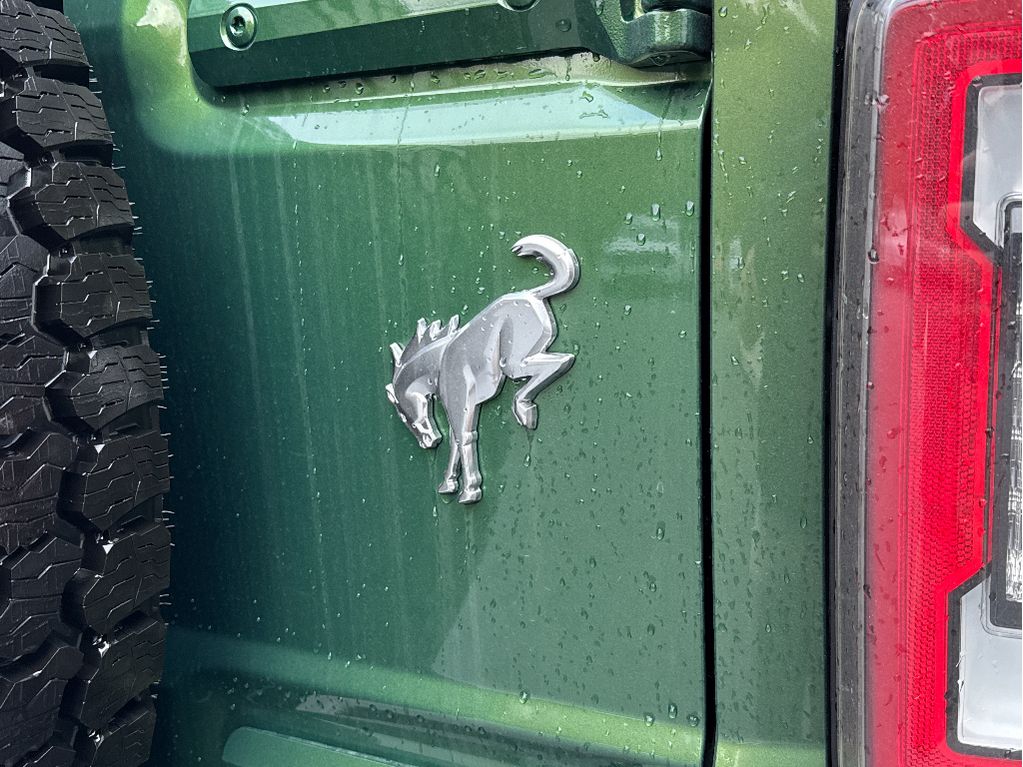 New 2025 Eruption Green Metallic Ford Badlands image 23