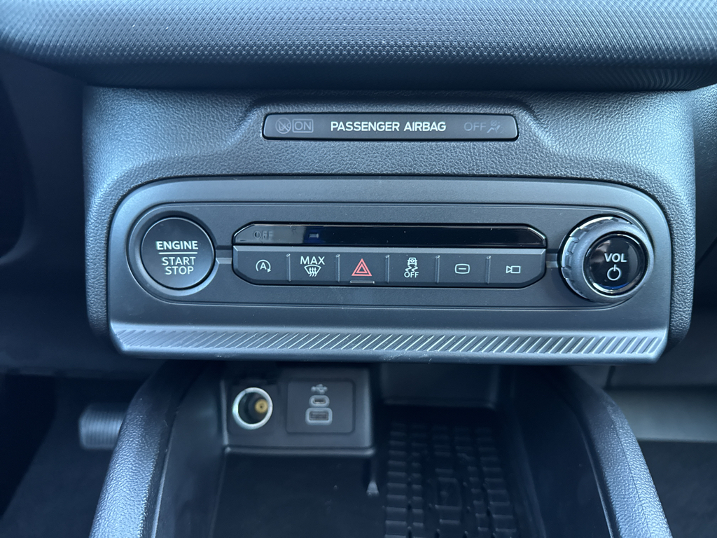 New 2025 Velocity Blue Metallic Ford Big Bend image 26