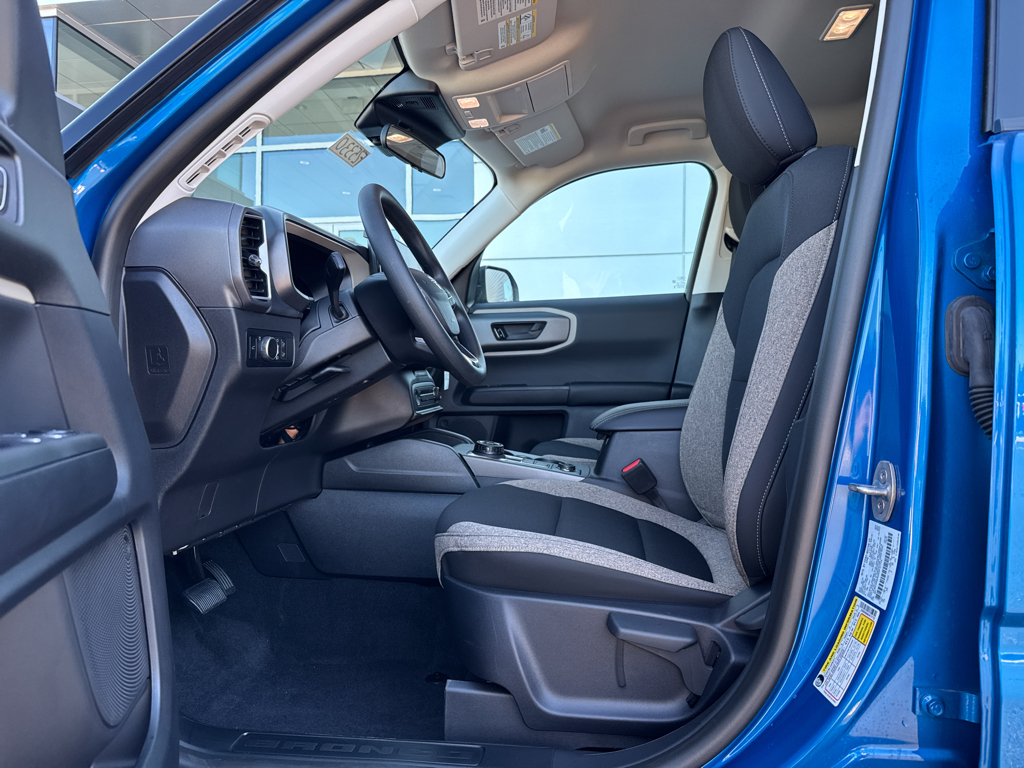 New 2025 Velocity Blue Metallic Ford Big Bend image 4