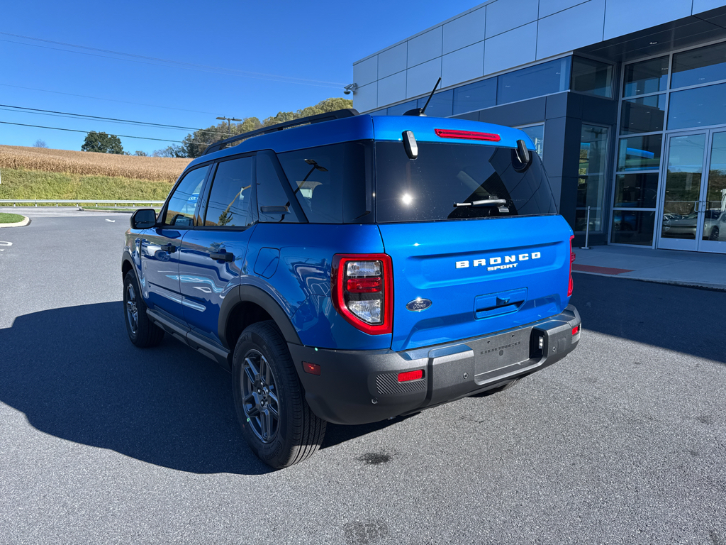 New 2025 Velocity Blue Metallic Ford Big Bend image 17