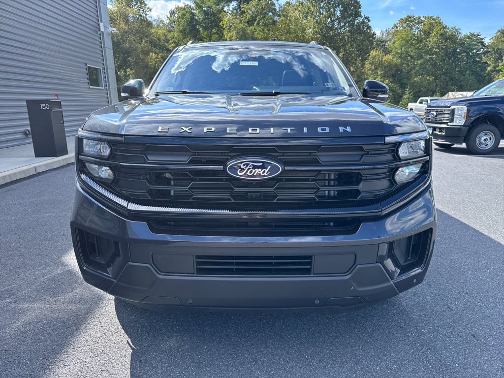 New 2025 Dark Matter Grey Metallic Ford Active image 2