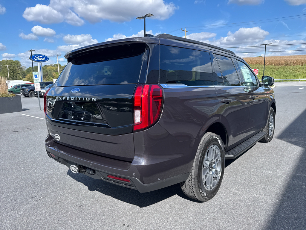 New 2025 Dark Matter Grey Metallic Ford Active image 18