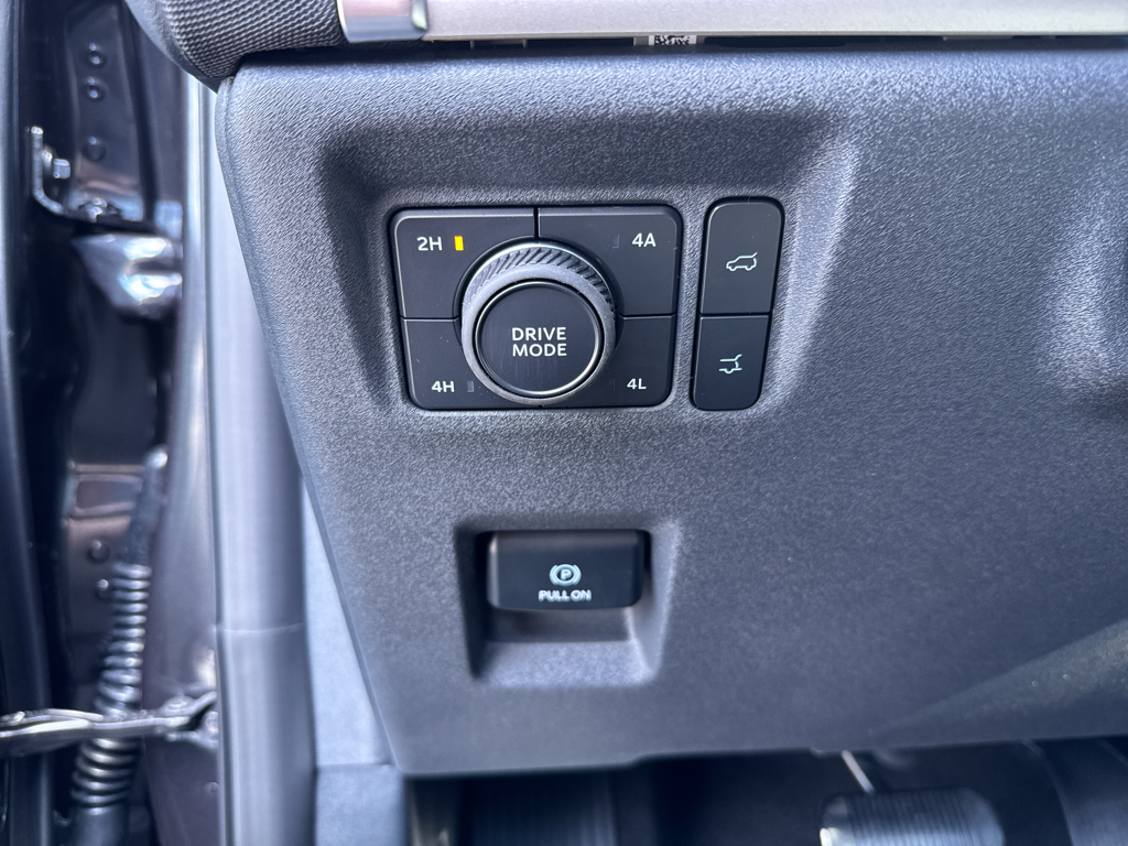 New 2025 Dark Matter Grey Metallic Ford Active image 29