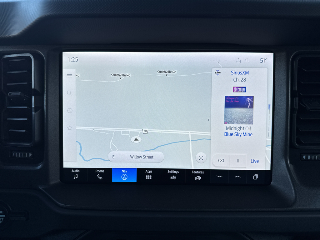 New 2025 Shadow Black Ford Badlands image 13