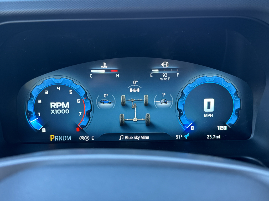 New 2025 Shadow Black Ford Badlands image 10