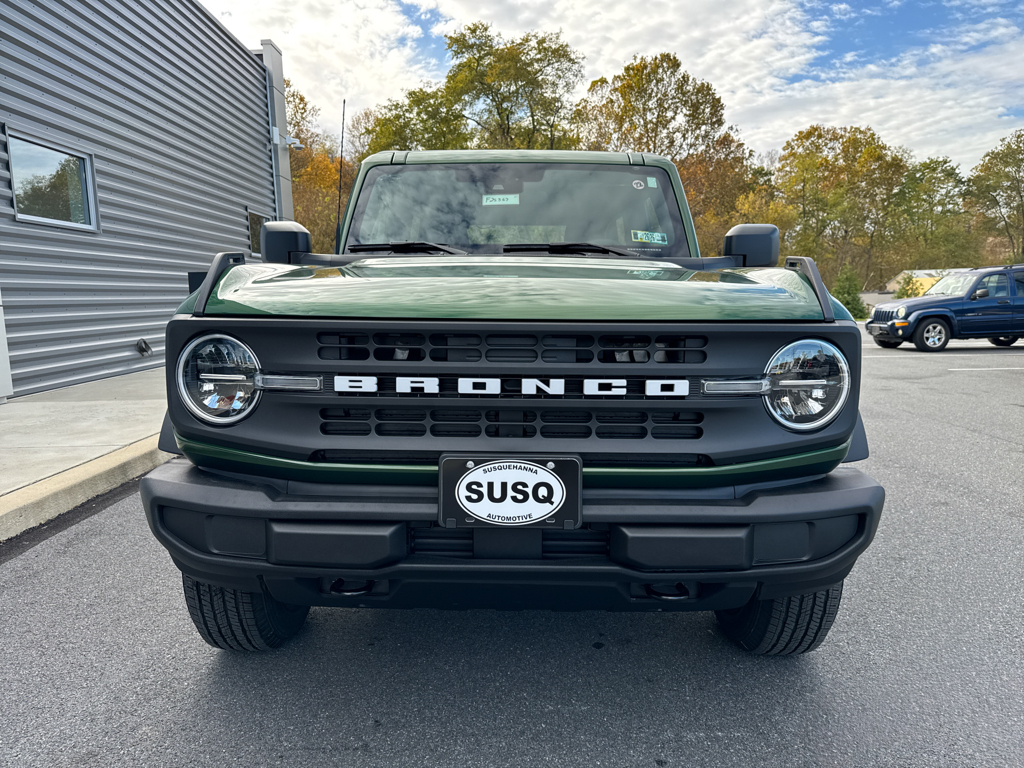 New 2025 Eruption Green Metallic Ford Base image 2