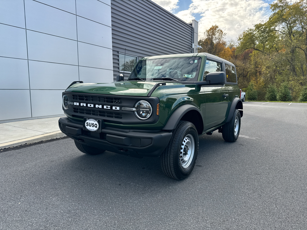 New 2025 Eruption Green Metallic Ford Base image 16