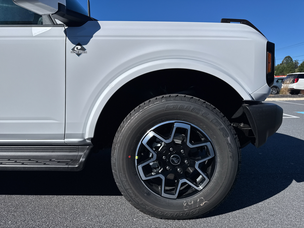 New 2025 Oxford White Ford Outer Banks image 18