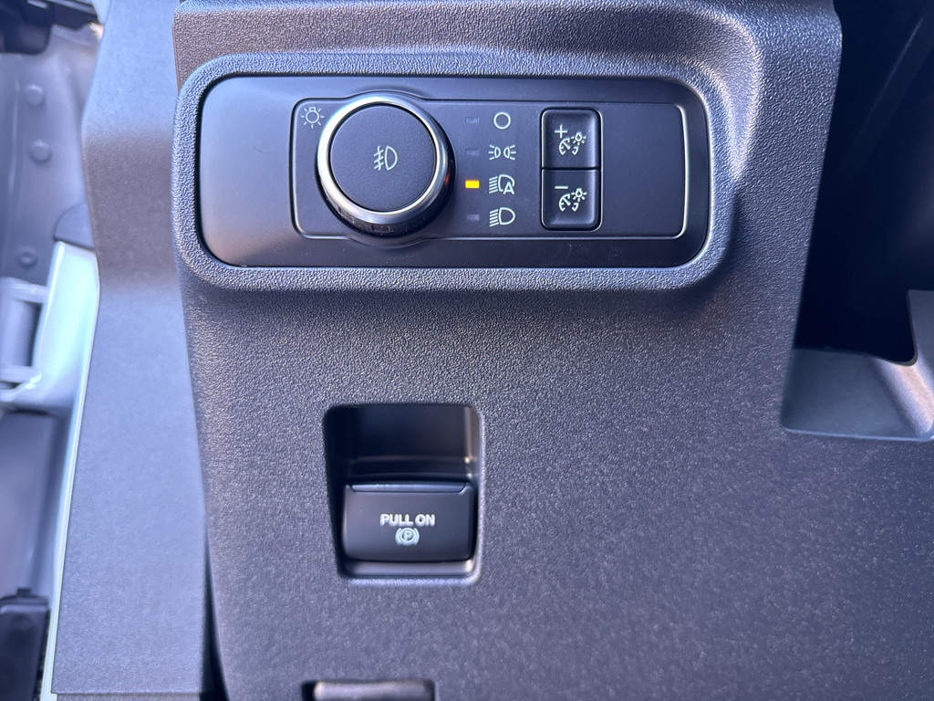 New 2025 Oxford White Ford Outer Banks image 23