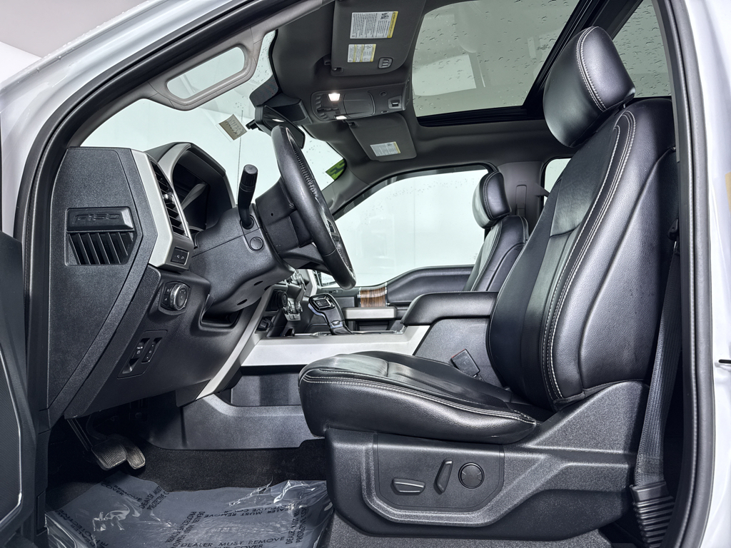 Used 2019 Oxford White Ford LARIAT image 5