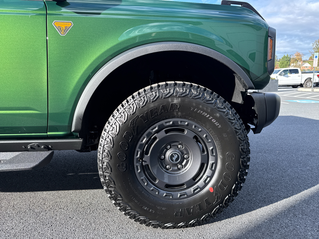 New 2025 Eruption Green Metallic Ford Badlands image 19