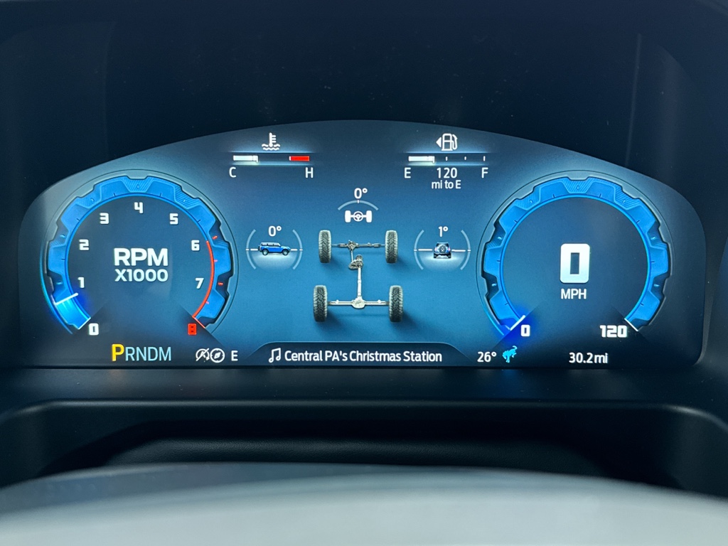 New 2025 Azure Gray Met Tri-coat Ford Badlands image 9