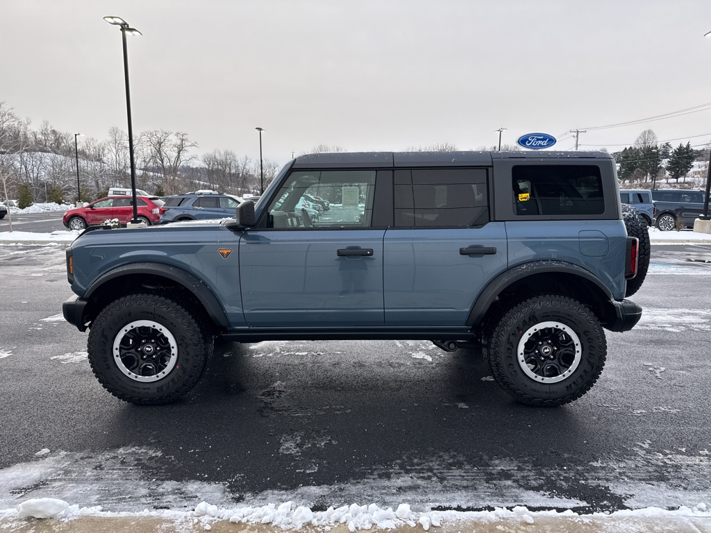 New 2025 Azure Gray Met Tri-coat Ford Badlands image 12