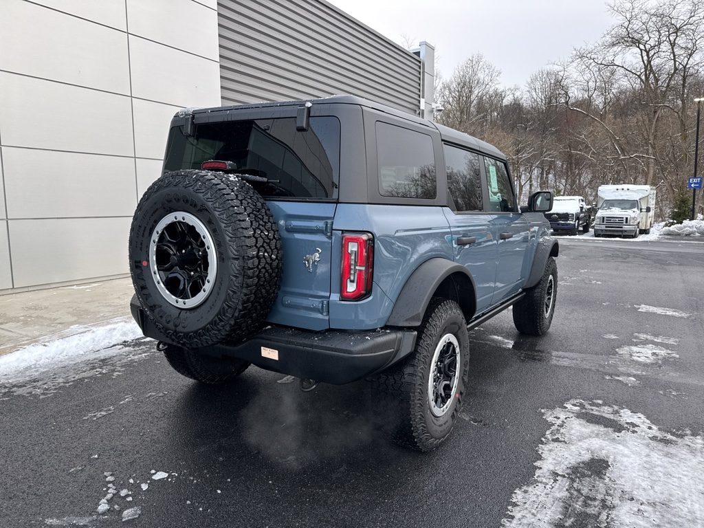 New 2025 Azure Gray Met Tri-coat Ford Badlands image 18