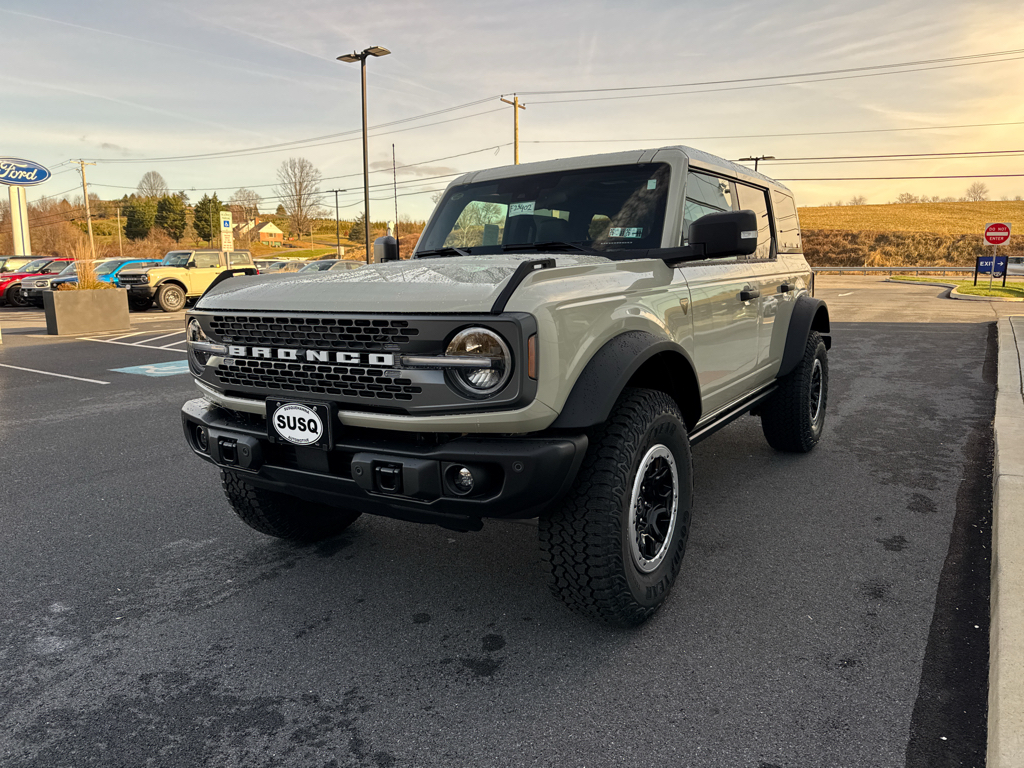 New 2025 Desert Sand Ford Badlands image 16
