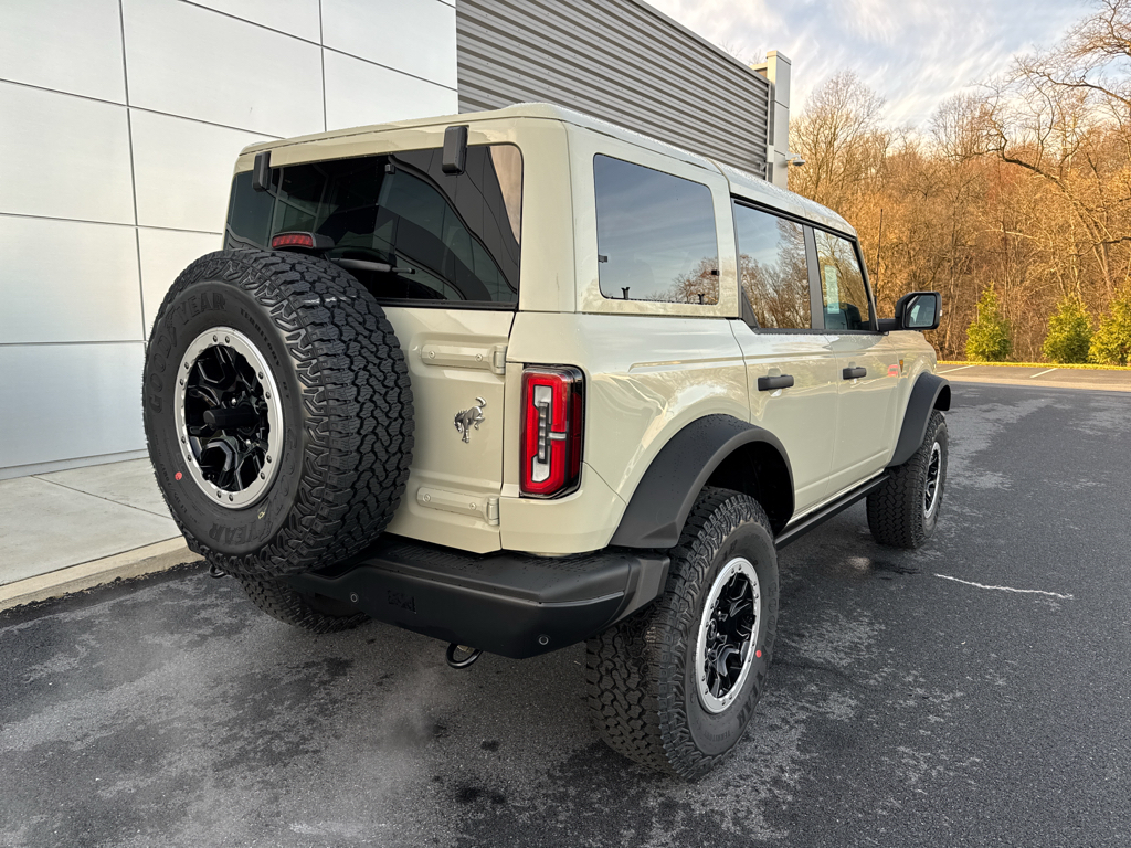 New 2025 Desert Sand Ford Badlands image 18