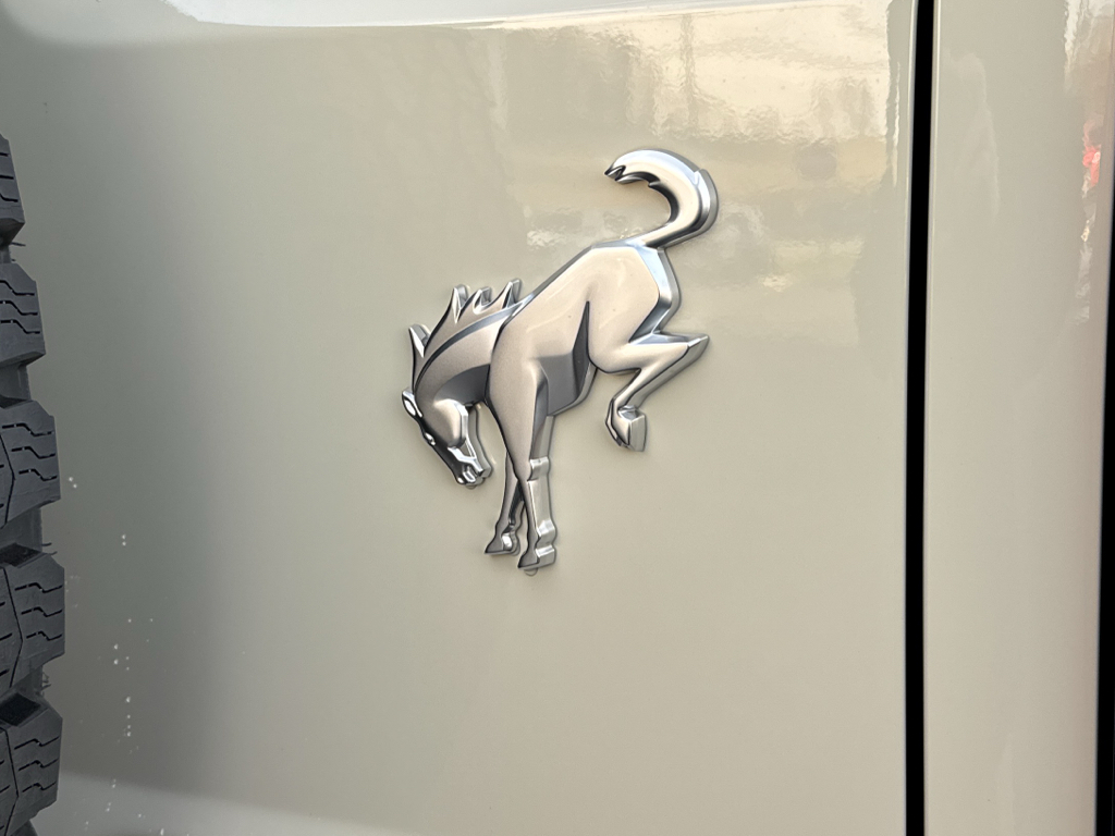 New 2025 Desert Sand Ford Badlands image 23