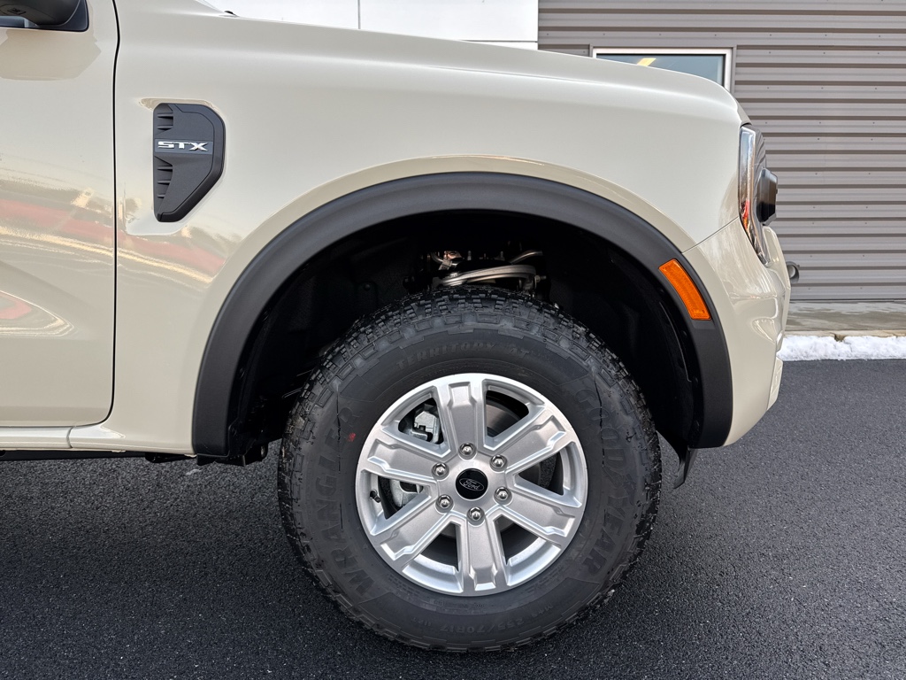 New 2025 Desert Sand Ford XL image 18