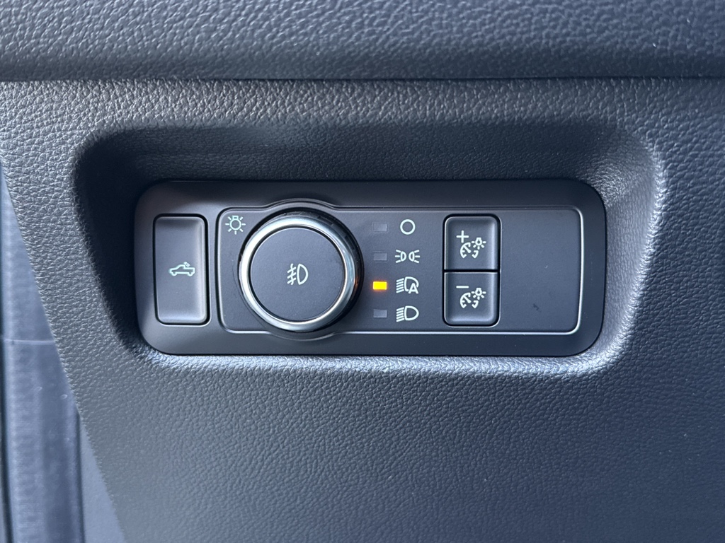 New 2025 Desert Sand Ford XL image 23