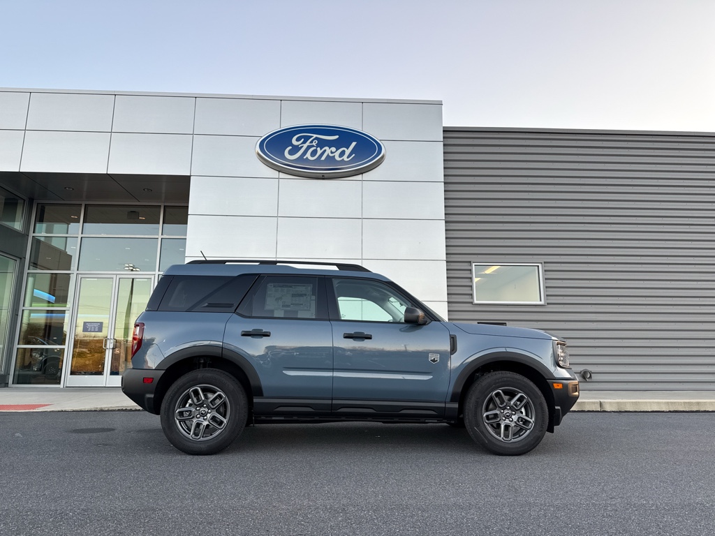 New 2025 Azure Gray Metallic Tri-coat Ford Big Bend image 10