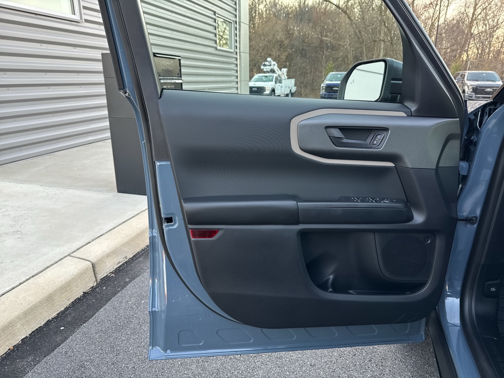 New 2025 Azure Gray Metallic Tri-coat Ford Big Bend image 25