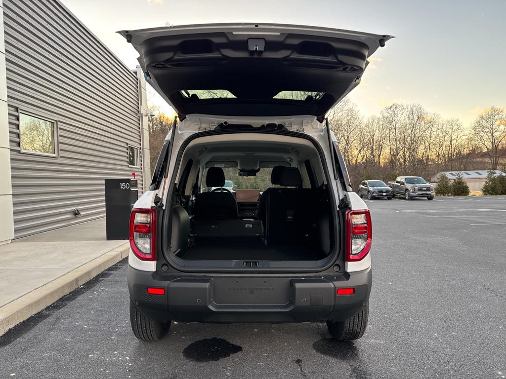 New 2025 Oxford White Ford Big Bend image 7