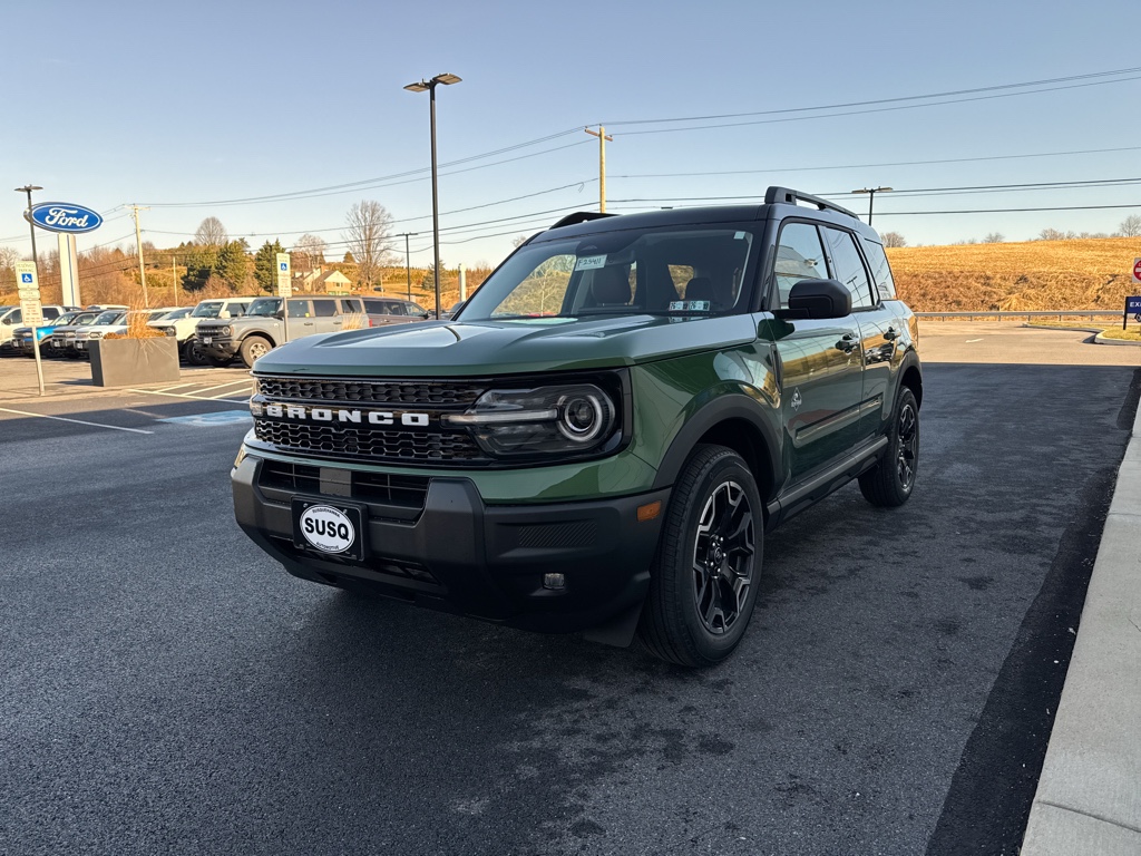 New 2025 Eruption Green Metallic Ford Outer Banks image 16