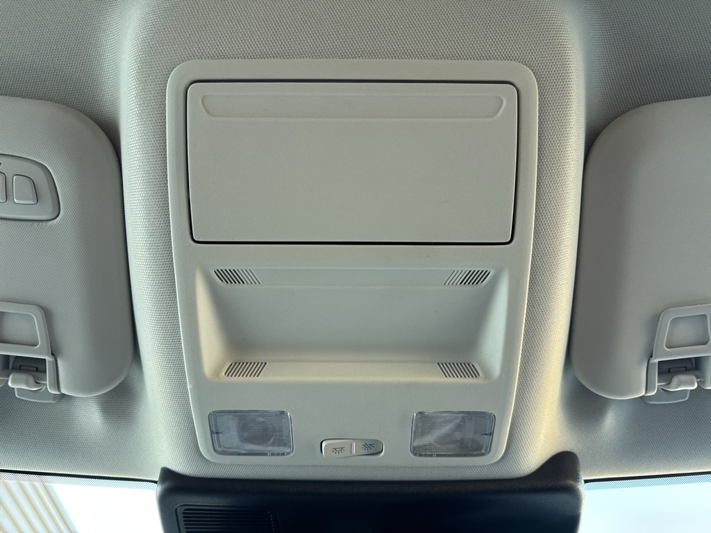 New 2025 Eruption Green Metallic Ford Outer Banks image 27