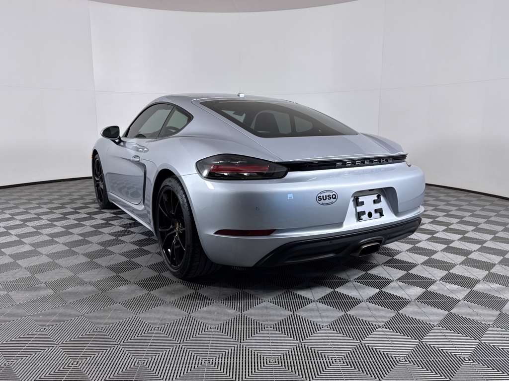 Used 2018 Rhodium Silver Metallic Porsche Base image 18