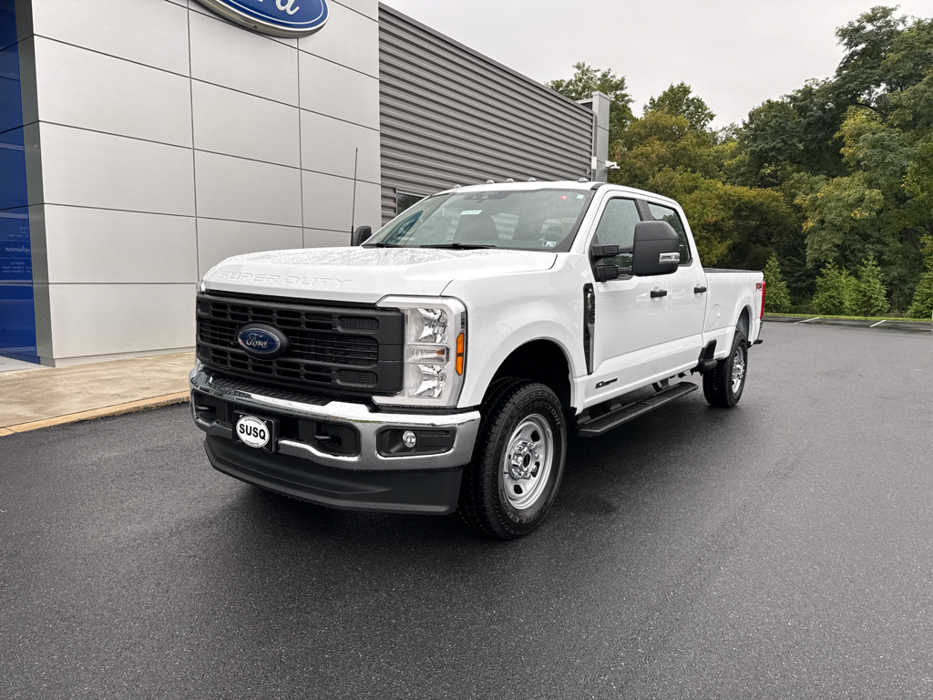 New 2026 Oxford White Ford XL image 17