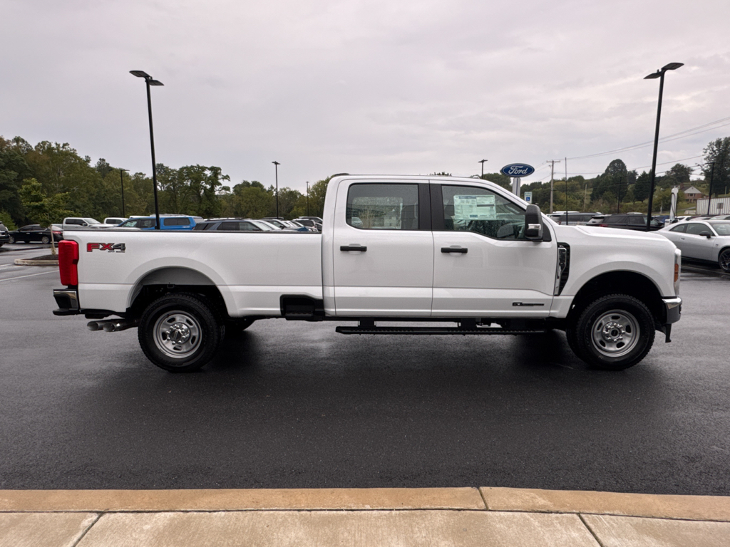 New 2026 Oxford White Ford XL image 10