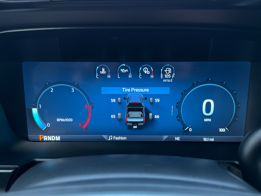 New 2026 Glacier Gray Metallic Tri-Coat Ford LARIAT image 9