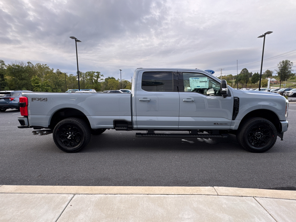 New 2026 Glacier Gray Metallic Tri-Coat Ford LARIAT image 2